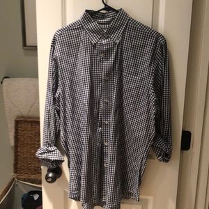 Southern Tide Medium Button Down